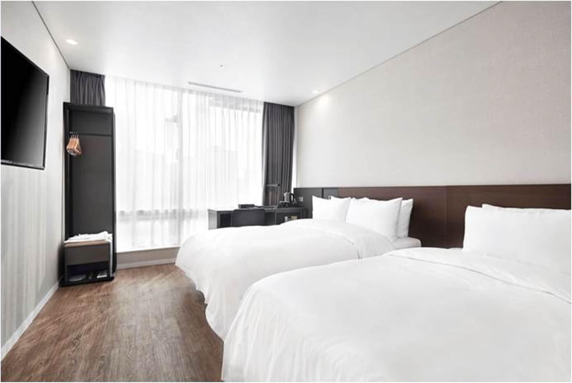 Arban City Hotel Busan Esterno foto