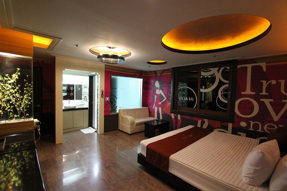 Arban City Hotel Busan Esterno foto
