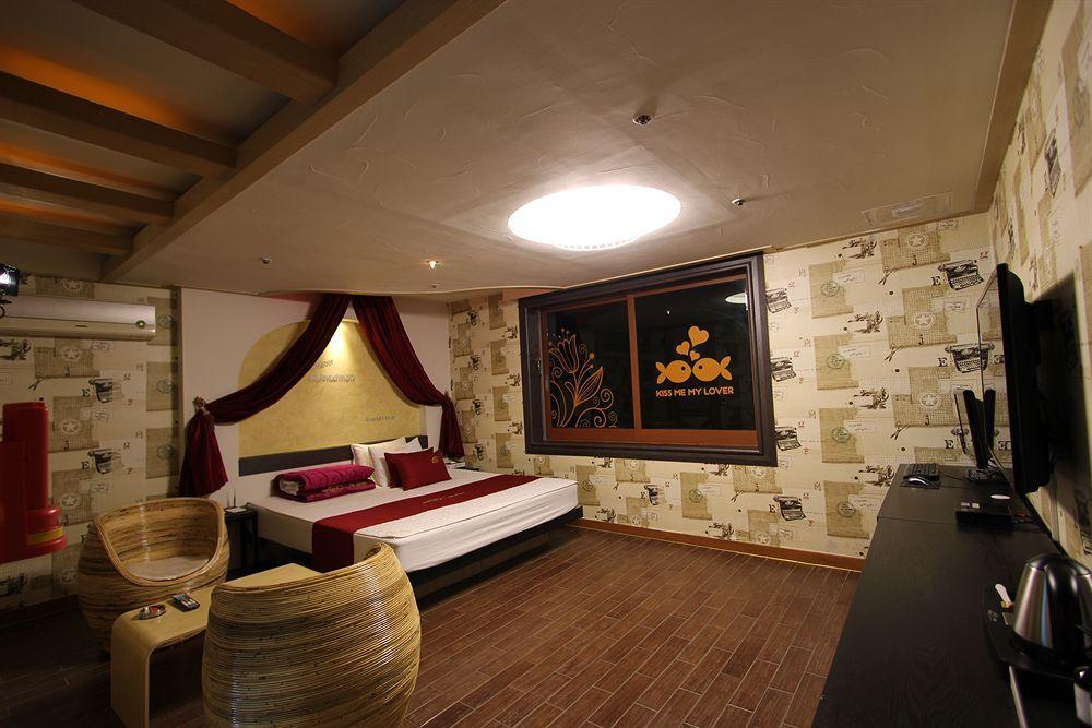 Arban City Hotel Busan Esterno foto