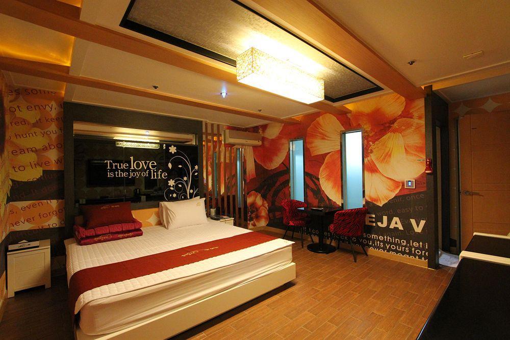 Arban City Hotel Busan Esterno foto