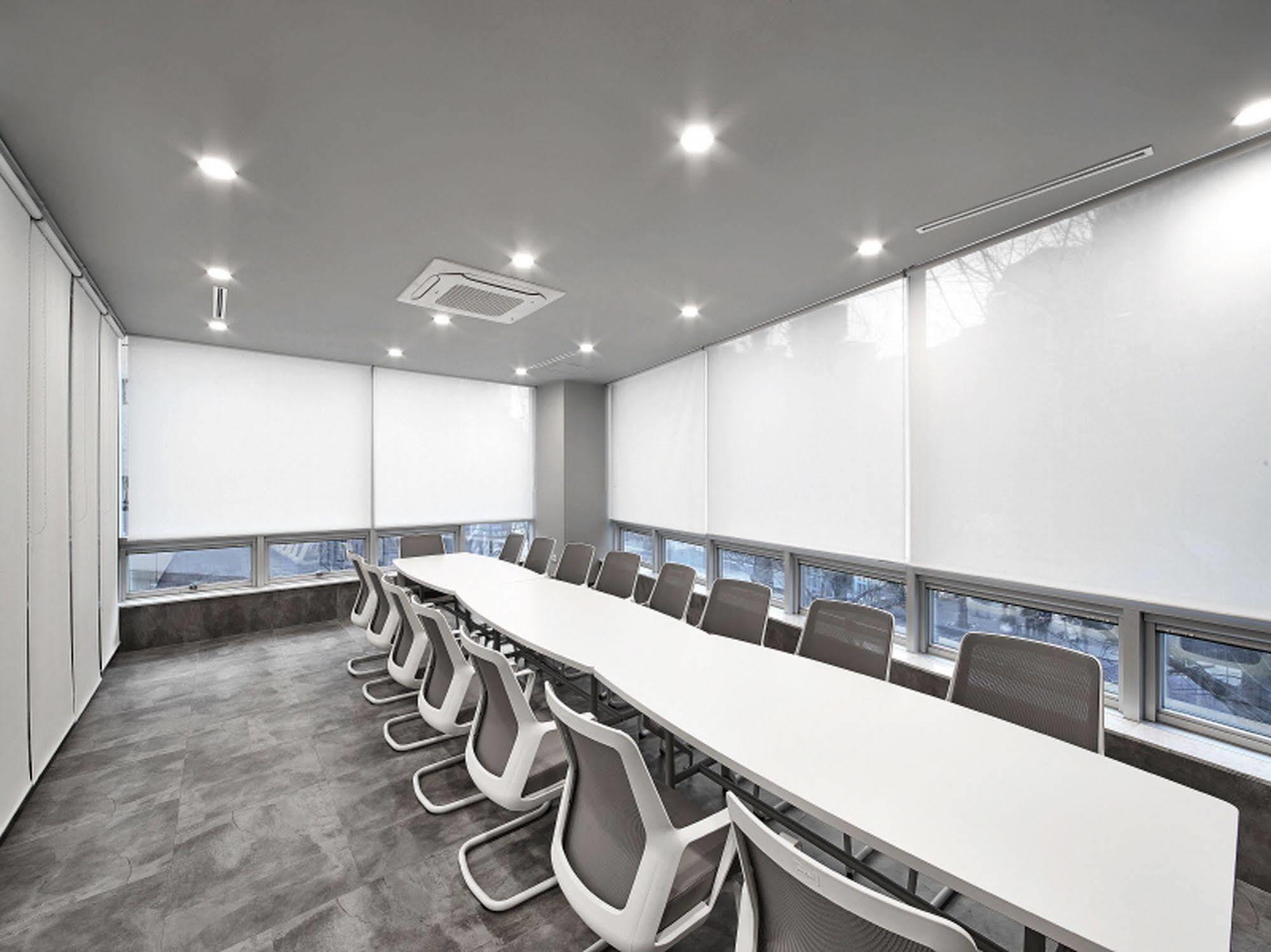 Arban City Hotel Busan Esterno foto